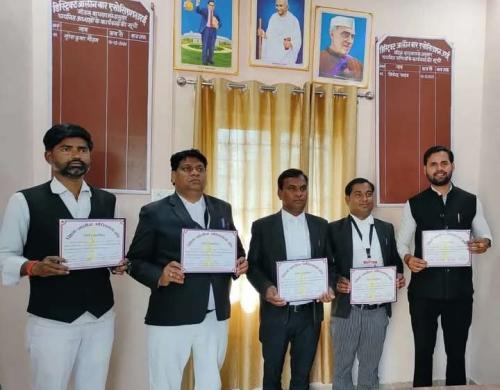 Advocate Vineet Yadav Jalaun BarAssociation