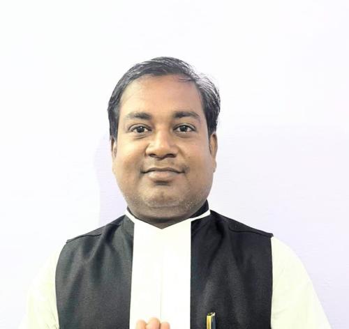 Advocate Vineet Yadav